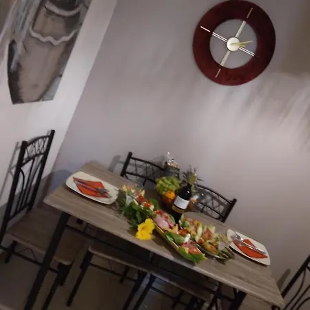 Apartment Maury Down Town